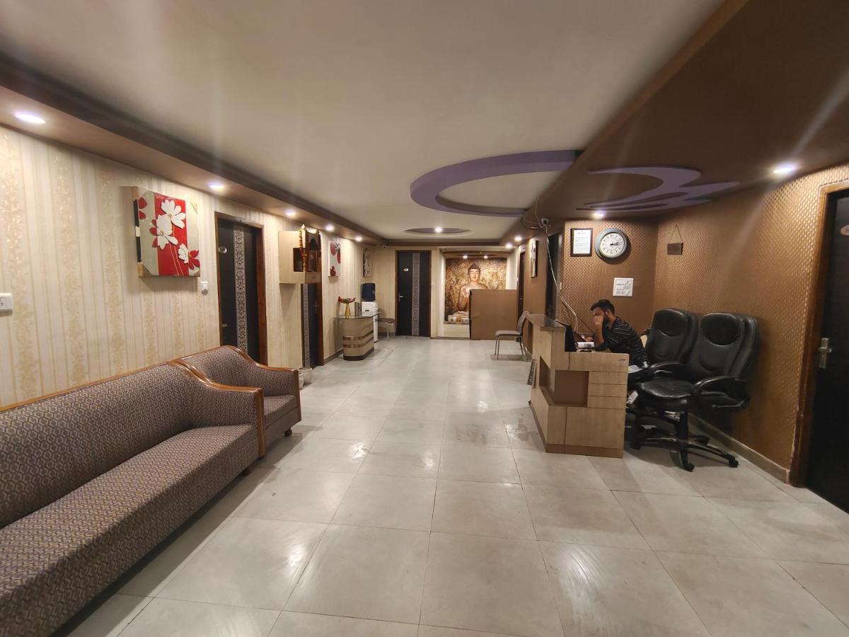 Magic Stays - Shimla Royale - Free Pickup From Railway Station Shimla Exterior foto