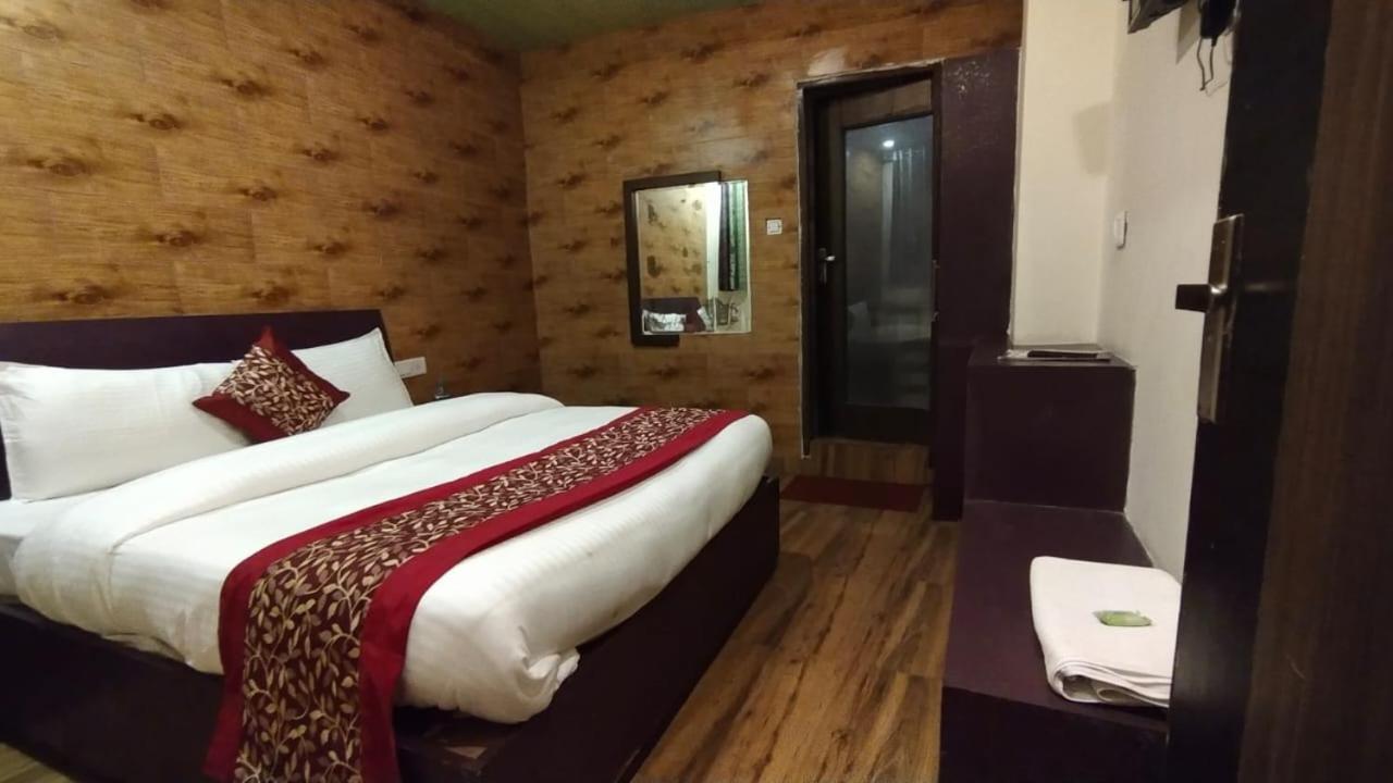 Magic Stays - Shimla Royale - Free Pickup From Railway Station Shimla Exterior foto